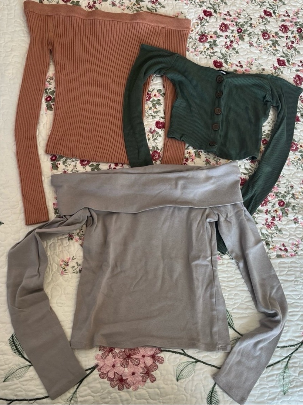 Forever 21 off shoulder tops bundle